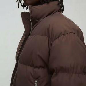 Vente en gros Vestes matelassées pour hommes Veste d'hiver bon marché de style boxy Veste en duvet à bulles en polyester Col montant Manteaux à fermeture éclair - Product Image 1