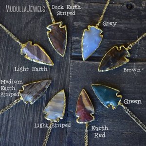 NM38556 Natural Gemstone <strong>Flint</strong> Firestone <strong>Arrowhead</strong> Arrow Head Pendant Gold Plated Chain Necklace Boho Gypsy Tribal Jewelry