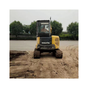 Gebruikt Komatsu kleine graafmachine, model 2016, 5 ton, motor, versnellingsbak, pomp, kerncomponenten, goede prijzen, Japan, te koop - Product Image 3