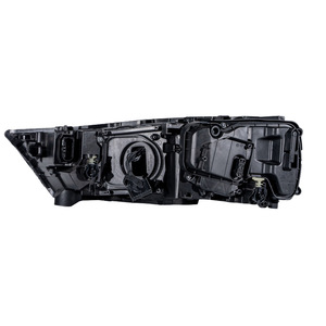 Conjunto de Faros LED para Audi Q7 2016-2019, Diseño de Bajo Perfil, Luces de Circulación Diurna, Señales de Giro - Product Image 3