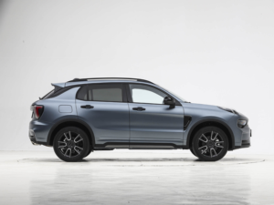 Lynk & Co 01 1.5TD EM-F AM - SUV hybride 150PS 2023 - Product Image 3
