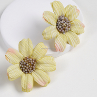 Têtes de fleurs de tournesol en soie faites à la main, fausses têtes de marguerites pour l'artisanat, accessoires de couronnes et décorations pour la maison