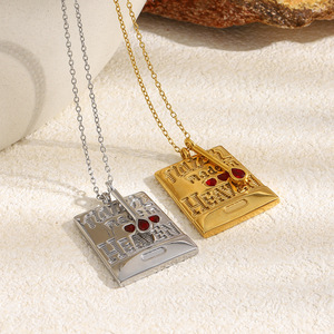 Gioielli Personalizzati, Collana con Ciondolo a Forma di Pacchetto di Sigarette 'Lacrime dal Cielo' in Acciaio Inossidabile Placcato Oro 18K - Product Image 1