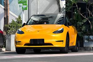 Rouleau de film vinyle PET jaune feuille de 1,52x15m, 7,5mil, haute brillance, auto-cicatrisant, pour covering automobile, vente en gros, direct usine - Product Image 2
