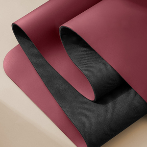 <span class=keywords><strong>Tapis</strong></span> <span class=keywords><strong>de</strong></span> yoga GYM écologique <span class=keywords><strong>de</strong></span> haute qualité en caoutchouc PU pour l'alignement corporel, <span class=keywords><strong>tapis</strong></span> <span class=keywords><strong>de</strong></span> Pilates Reformer personnalisable - Product Image 2