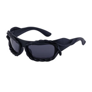 Lunettes de soleil irrégulières Y2K, monture PC argentée UV400, pour le cyclisme en extérieur et la conduite, performance optimale - Product Image 3