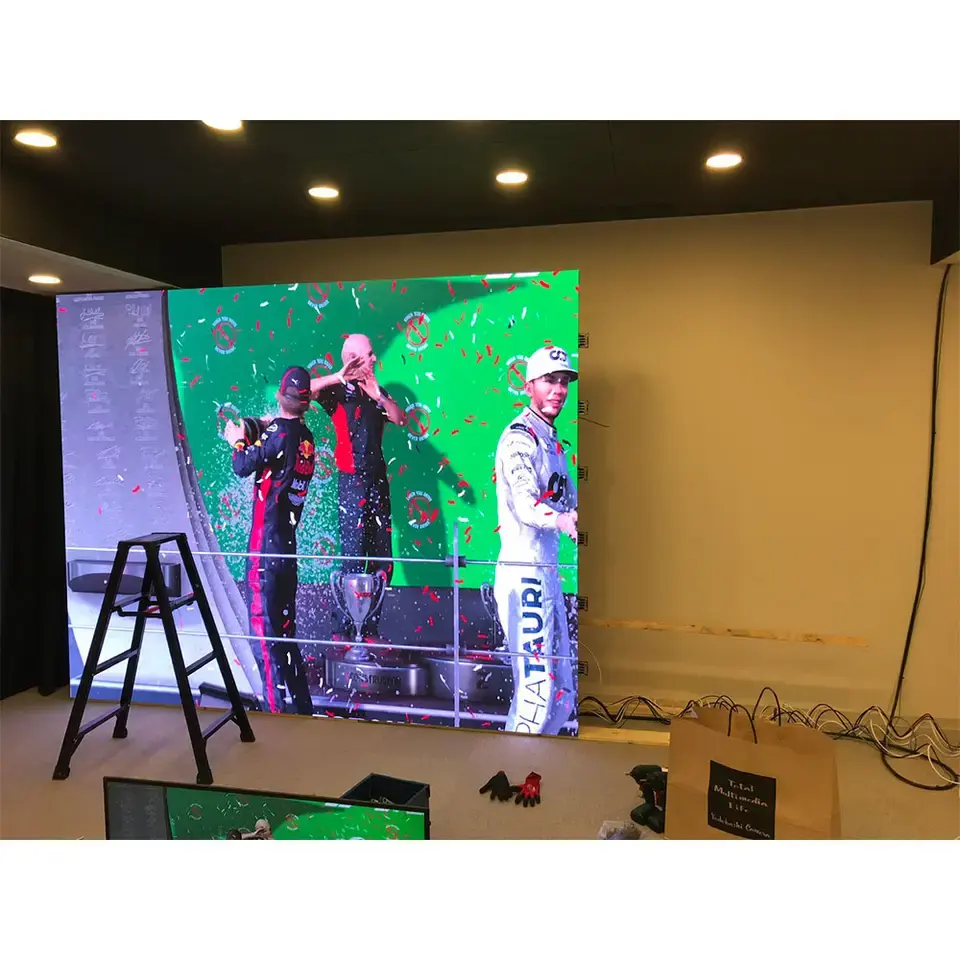 HD P3.91 P4.81 sfondo della fase interna led tv studio schermo/schermo del pannello video wall a led per interni