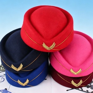 ENVÍO GRATUITO Disfraz de Aviador Personalizado, Cosplay de Azafata, Uniforme de Etiqueta para Azafatas, Gorra de Boina - Product Image 1