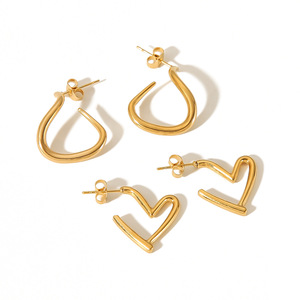Pendientes de aro en forma de corazón de acero inoxidable, chapados en oro de 18k, diseño geométrico de moda para mujer, joyería de regalo. - Product Image 5