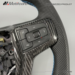 Volante de fibra de carbono personalizado con pantalla LED para Chevrolet Silverado 1500 RST LT Suburban Tahoe Blazer 2019-2024 - Product Image 4