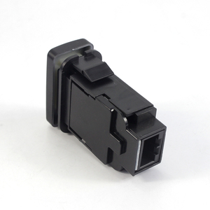 Interruptor de luz de botón pulsador cuadrado Led personalizable SPST 3A 12V interruptor de botón pulsador impermeable interruptor de encendido y apagado para Toyota - Product Image 4