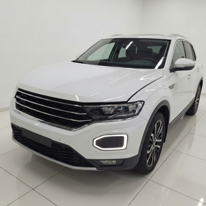 Véhicule d'occasion haut de gamme pour T-Roc 2022 280TSI DSG FWD Comfort Plus LHD Turbo SUV Compact Sièges en Cuir Toit Ouvrant Faible Kilométrage - Product Image 1