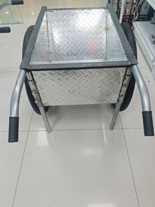 Chariot à main en métal résistant à la rouille, chariot rabattable pour le transport de marchandises dans les jardins et les fermes - Product Image 3