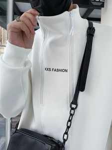 Venta al por mayor de <span class=keywords><strong>moda</strong></span> Casual Sudadera con capucha personalizada con media cremallera de cuello de tortuga impresión carta sudadera - Product Image 3