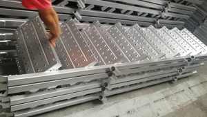 Vente directe usine : Échafaudages étanches et ignifuges en alliage d'aluminium pour coffrage de construction, avec escaliers - Product Image 4