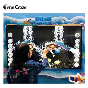 Дети 3D виртуальная стена воды образовательный большой сенсорный ЖК-экран интерактивные игры для торгового центра
