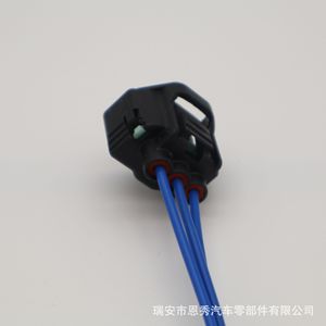 Conector Automotriz 7283-1133-10 de 3 Pines, Plástico Negro para Cableado de Automóviles - Product Image 2