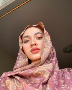 حجاب نسائي إسلامي عصري من الصوف والكشمير بنقشة الكاجو والباشمينا مع شراشيب، رائج في 2024 - Product Image 3