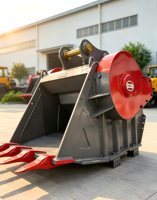 Accessoires de chantier : Godet broyeur durable, norme OEM, pour excavatrice de construction