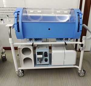 Venta Directa de Hospital de <span class=keywords><strong>Incubadora</strong></span> de Transporte para Bebés de Alta Calidad con Altura Ajustable, Equipo de Cuidado para Recién <span class=keywords><strong>Nacidos</strong></span> - Product Image 2