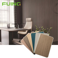 Panel Dinding Kristal Karbon Kustom Tahan Air Tahan Api Papan Serat Arang Bambu Motif Kayu Papan Arang Bambu Dekoratif