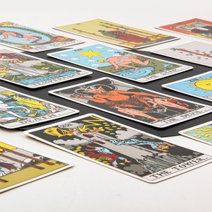 Cartes Oracle Tarot en papier d'art 70x120mm personnalisées avec logo personnalisé livret - Product Image 5