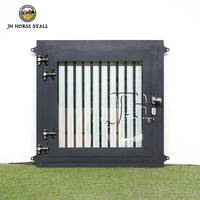 Fenêtre de grange équestre moderne JH avec grille en acier pour l'architecture des écuries