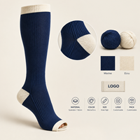 Chaussettes de compression personnalisées à bout ouvert, en tricot de nylon et élasthanne, couleur écru marine, avec support du mollet et ajustement du bout du pied, gradation de taille