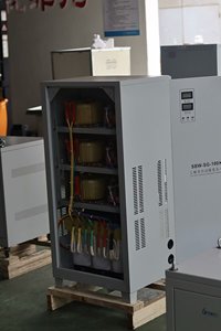 Ổn định điện áp + chuyển đổi điện áp một thiết bị SBW-SG-100KVA 150kva 80kva ba pha - Product Image 3