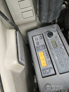 Excavadora de orugas usada Hitachi ZX135US de 13,2 toneladas con motor Yanmar y motor en excelentes condiciones Garantía incluida - Product Image 6