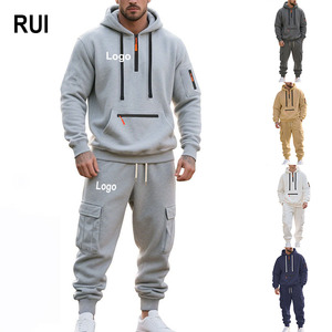 RUIQUWIN Ensemble de vêtements de sport 2 pièces automne hiver Sweat à capuche chaud coupe-vent avec pantalon cargo ample multi-poches Survêtement en gros - Product Image 1