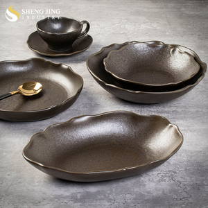 Ensemble de <span class=keywords><strong>vaisselle</strong></span> de style vintage européen, de couleur marron, de qualité supérieure, assiettes en céramique résistantes au micro-ondes, pour hôtels et services - Product Image 5