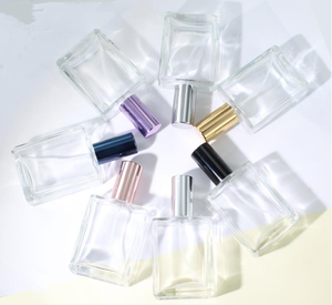 Botella de Perfume de Vidrio Transparente o Esmerilado de Lujo de 3ml, 5ml, 10ml, 15ml, 20ml, 30ml, Recargable con Atomizador - Product Image 3