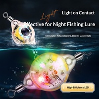 Lampe LED de pêche à double anneau pivotant The Brave Sports, style américain, avec bouton lumineux, pour attirer les poissons, matériel de pêche en plastique, vente en gros