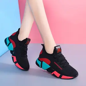 Los nuevos modelos de aumento de altura de deportes caminar zapatos de mujer nueva colección