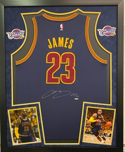 <span class=keywords><strong>Cadre</strong></span> en bois S&L de luxe fait main, écologique, avec protection UV, et passe-partout double sans acide pour uniformes de basketball, baseball, football - Product Image 1