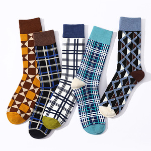 <span class=keywords><strong>Chaussettes</strong></span> tubulaires en coton pour hommes, à rayures vintage, simples, personnalisées, avec logo imprimé en jacquard, pour le sport, le basketball <span class=keywords><strong>et</strong></span> les occasions décontractées - Product Image 3