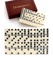 Jeu de dominos en mélamine de 28 pièces avec étui en cuir de qualité supérieure, jeu de table de dominos de haute qualité, jeu classique pour le divertissement familial