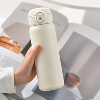Bouteille d'eau chaude personnalisée de 500 ml fabriquée en Chine, vente en gros à bas prix, tasses en acier inoxydable 316 de haute qualité, gobelet réutilisable pour boissons froides pour les fêtes