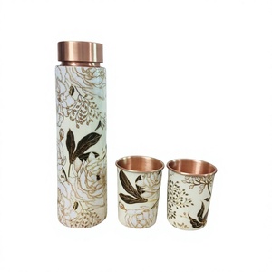 ขวดน้ำทองแดงลายใบไม้และดอกไม้สุดหรู พร้อมฝาปิด พกพาสะดวก - Product Image 1