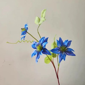 Ensemble de fleurs artificielles décoratives élégantes haut de gamme, motif tournesol, stéphyllum et clématite, avec lianes torsadées, pour mariage, photographie et décoration intérieure - Product Image 2