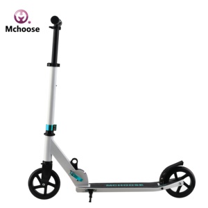 Patinetes para Niños, Monopatín Plegable de Dos Ruedas para Exteriores, Modelo Ligero de Aluminio y Poliuretano, Suministro al por Mayor - Product Image 5