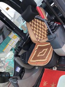 Excavatrice sur chenilles hydraulique d'occasion Kobelco SK200 de 20 tonnes avec pompe de boîte de vitesses Hino - Équipement de construction d'origine japonaise de haute qualité - Product Image 3