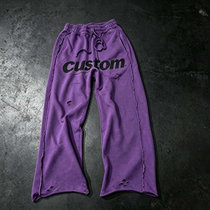 Pantalones Deportivos Personalizados de Estilo Urbano Vintage con Serigrafía OEM, Pantalones para Hombre con Efecto Desgastado - Product Image 3