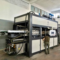 Machine automatique de moulage de pâte à papier pour la production de contenants alimentaires biodégradables en bagasse