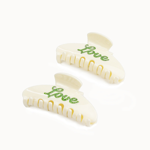 CANYUAN Lettres d'acétate coréen "LOVE" Pince à <span class=keywords><strong>cheveux</strong></span> pour femmes Spray <span class=keywords><strong>laque</strong></span> blanc Acétate de cellulose Pince à <span class=keywords><strong>cheveux</strong></span> pour <span class=keywords><strong>cheveux</strong></span> épais - Product Image 2
