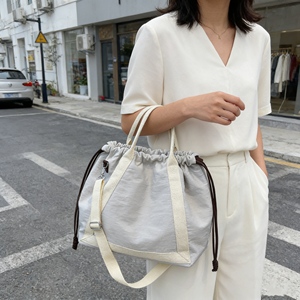 Bolsa Tote Feminina SENYU de Grande Capacidade, Minimalista, Impermeável, em <span class=keywords><strong>Nylon</strong></span> e Poliéster, com Cordão, Padrão Sólido, para Todas as Estações - Product Image 2