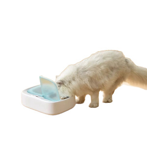 Comederos Automáticos Inalámbricos Ecológicos para Mascotas, Modernos, para Seis Comidas, Capacidad de 1L, Pantalla LCD, Nutrición Equilibrada, Material ABS, Protección para Patas - Product Image 4