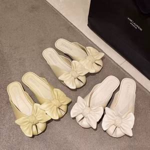 Pantuflas de gamuza suave de alta gama, aptas para uso en interiores y exteriores, pantuflas de invierno para mujer, cómodas y afelpadas, con función antideslizante. - Product Image 2