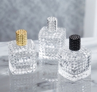 Flacon de parfum en verre de luxe avec bouchon 50ml 100ml, flacon de parfum vide personnalisé pour l'emballage de parfums en gros